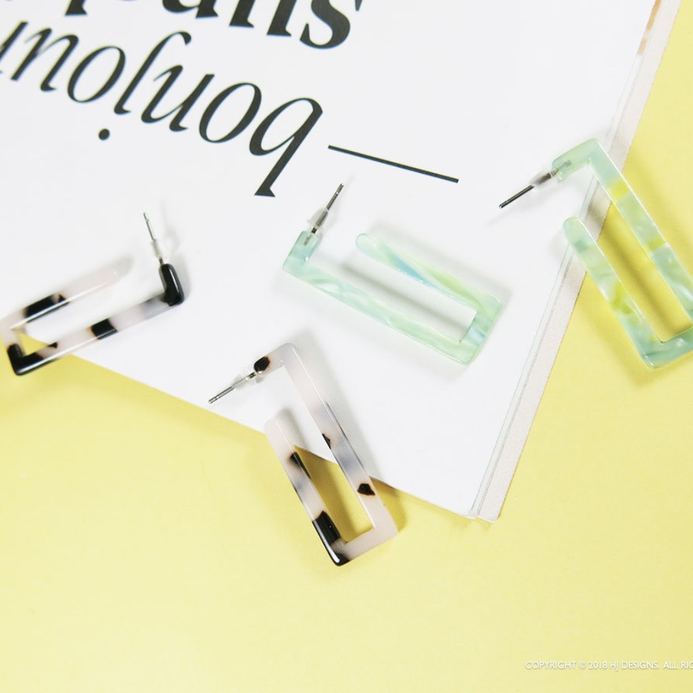 Acrylic Geometric Rectangle Hoop Earrings